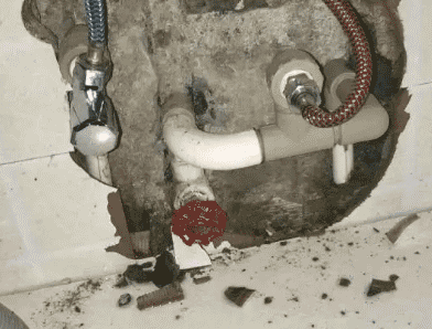 永年卫生间漏水维修公司专业为您介绍下永年查漏水的服务流程是怎么样的。首先需求找专业的师傅走效